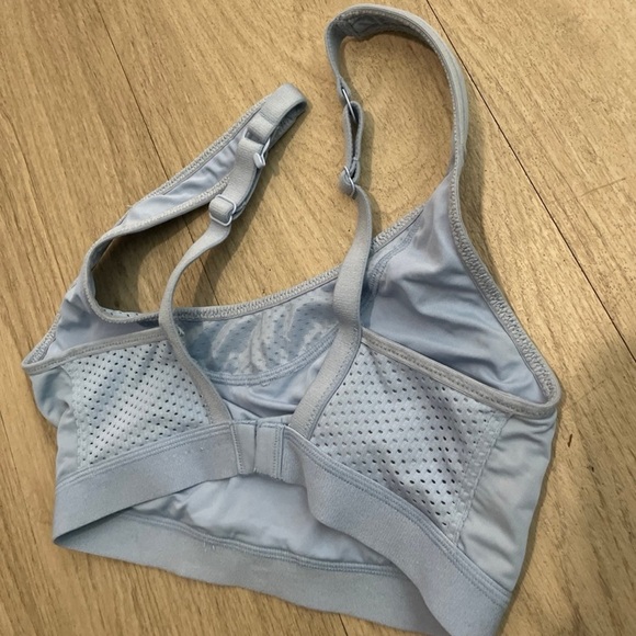 Sweaty Betty Light Blue Sports Bra - Picture 3 of 3
